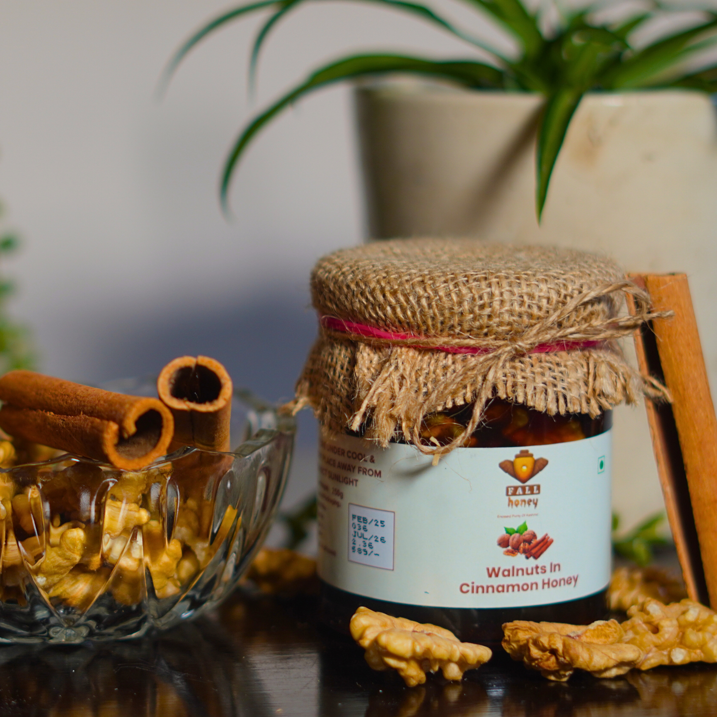 Walnuts in Cinnamon Honey